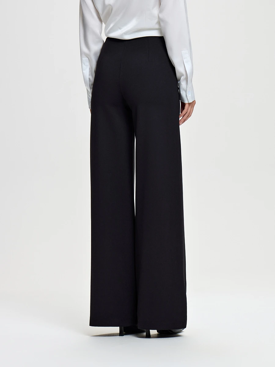 04.006.6792.001.1 Трикотажные брюки