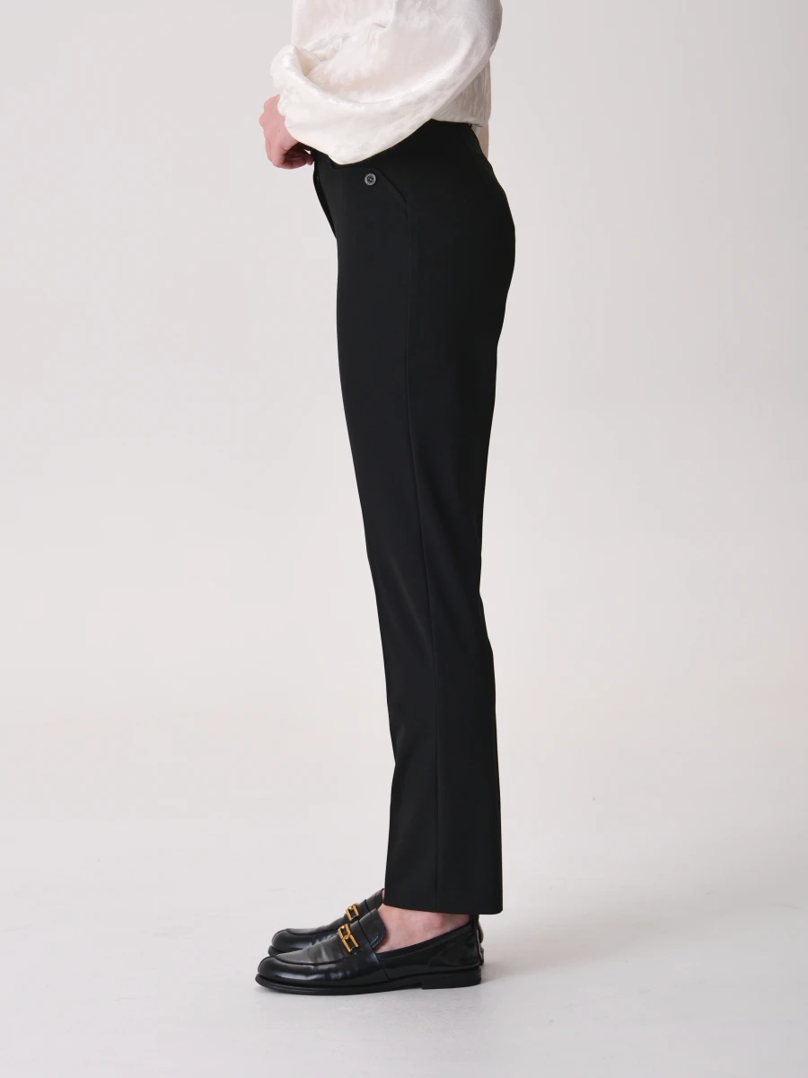 15.441.0911.001.1 Брюки 9/10