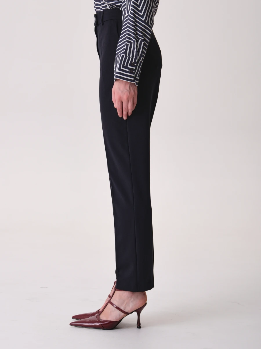 15.028.0901.025.4 Брюки 9/10