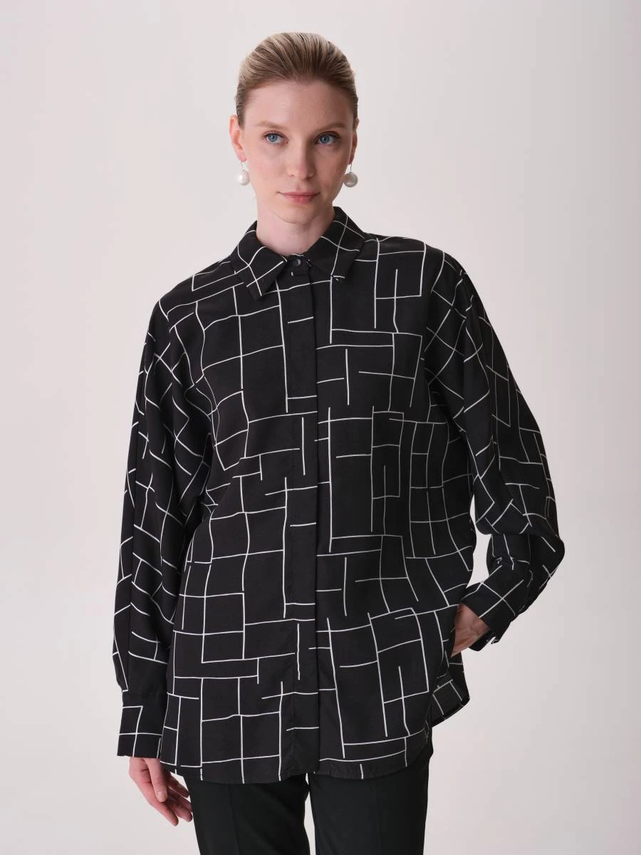 Oversize блуза с принтом