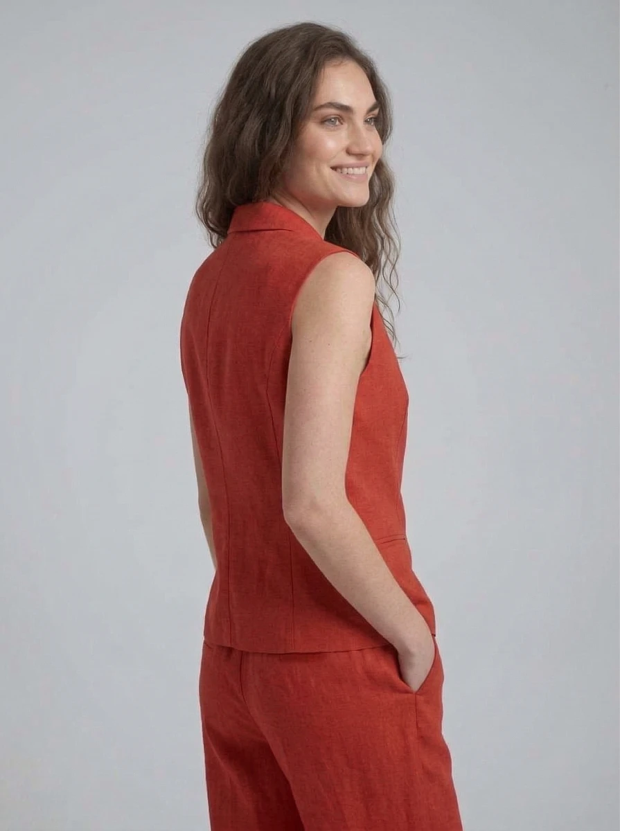 41.172.0148.080.7 Жилет