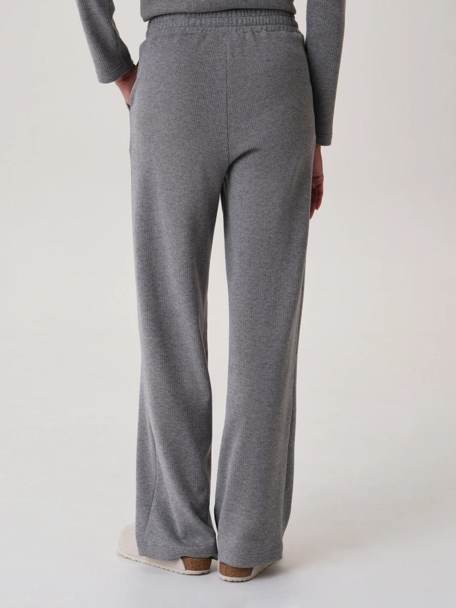 04.442.6222.305.1 Трикотажные брюки