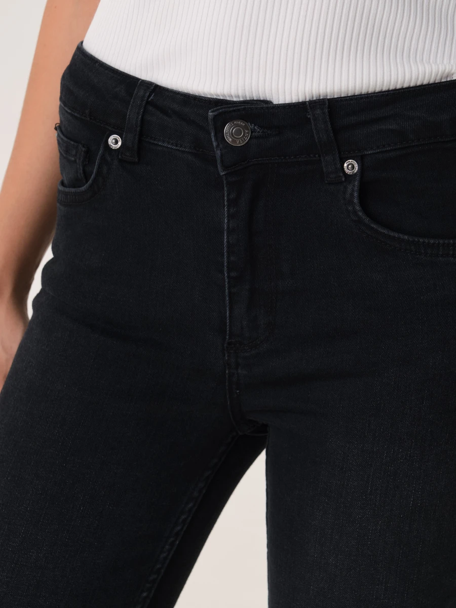 19.095.9182.001.0 Джинсы 9/10