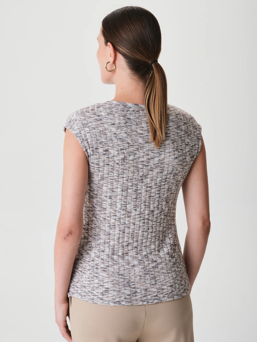 78.991.6221.308.1 Топ- майка