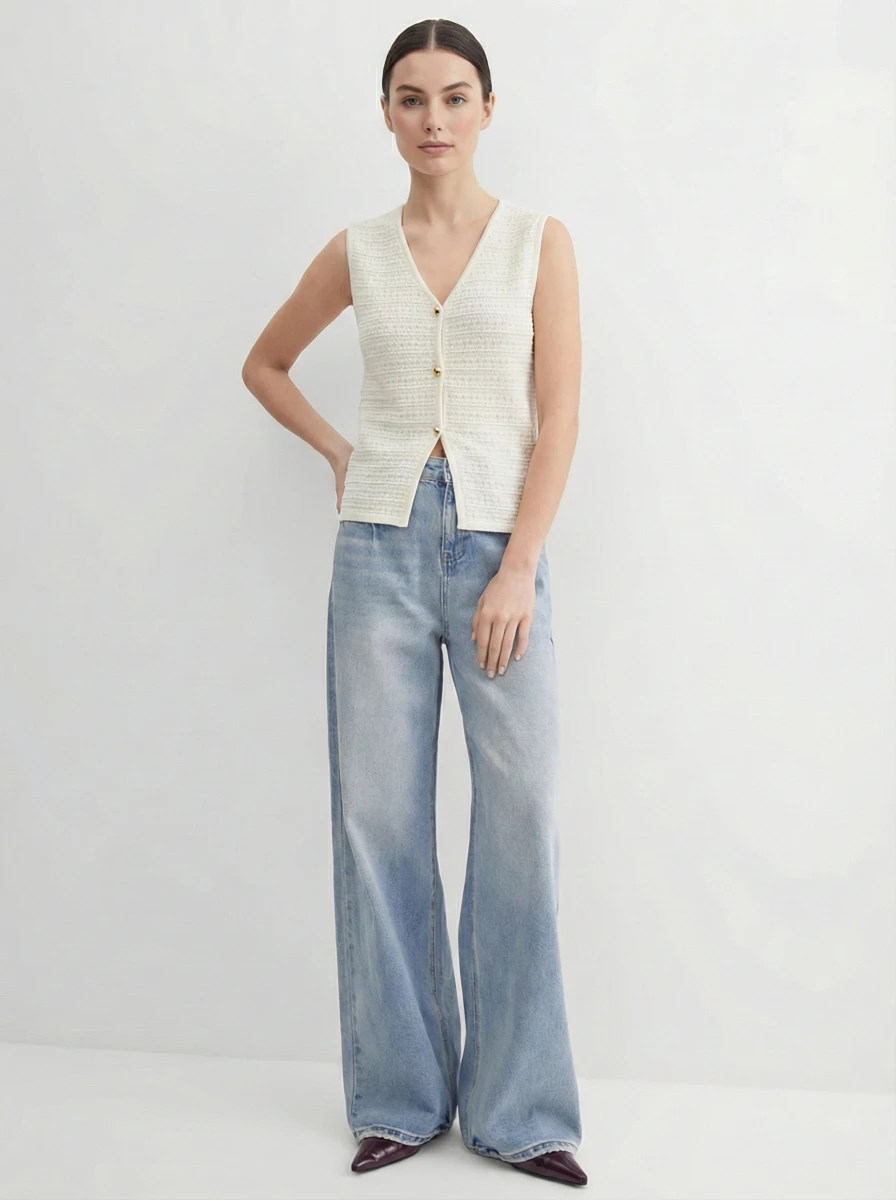 71.028.6403.006.7 Жилет вязаный